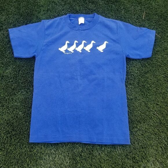 VINTAGE KIDS T SHIRT SINGLESTITCH  DUCKS GRAPHICS. B8 - Picture 1 of 5